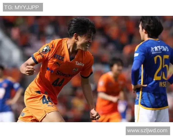 长崎成功丸与札幌的激烈对决展现足球魅力与团队精神